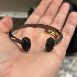 Kendra Scott bracelet